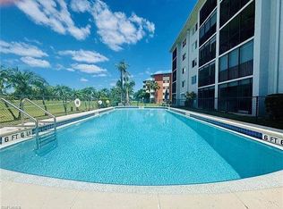 190 Pebble Beach Blvd APT 304, Naples, FL 34113