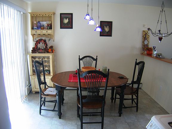 5th image of 126 Leo Ln