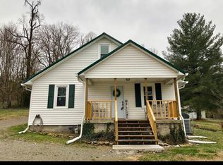 212 Liberty St, Jacksboro, TN 37757