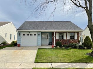 11 Cottage Ln W, Columbus, NJ 08022