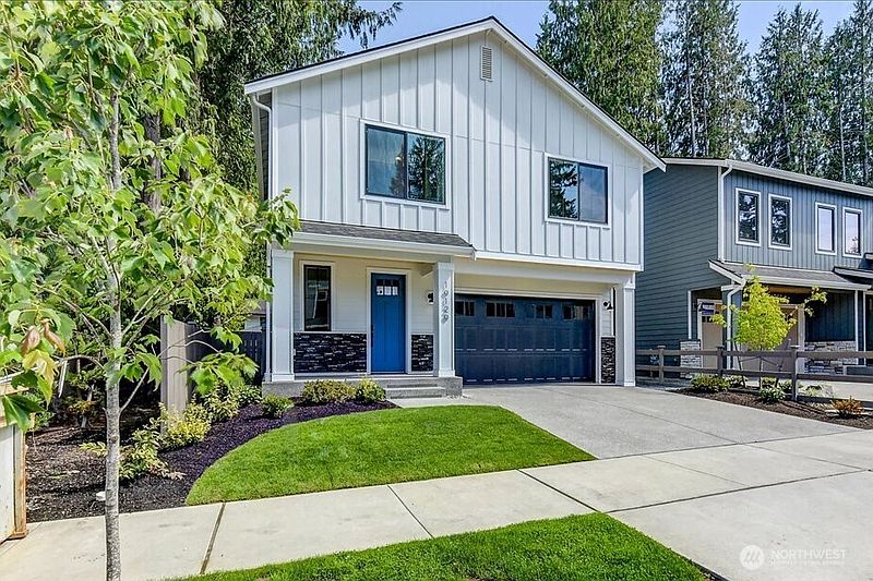 2nd image of 19129 Meridian Drive SE #CW19