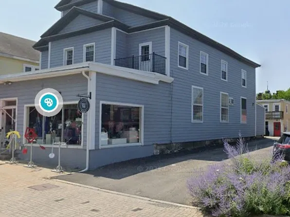 27 Church St #4, Lenox, MA 01240