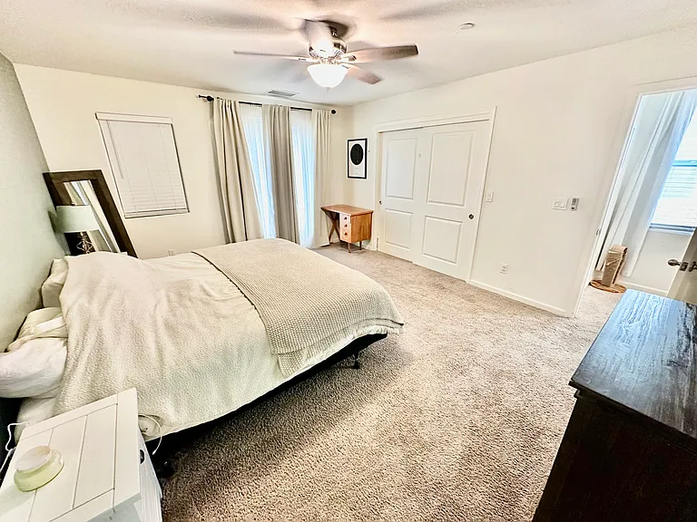 241 Aria Ave S — Photo 26