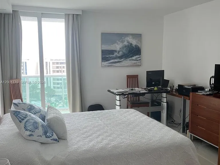 100 Bayview Dr #1006 — Photo 21