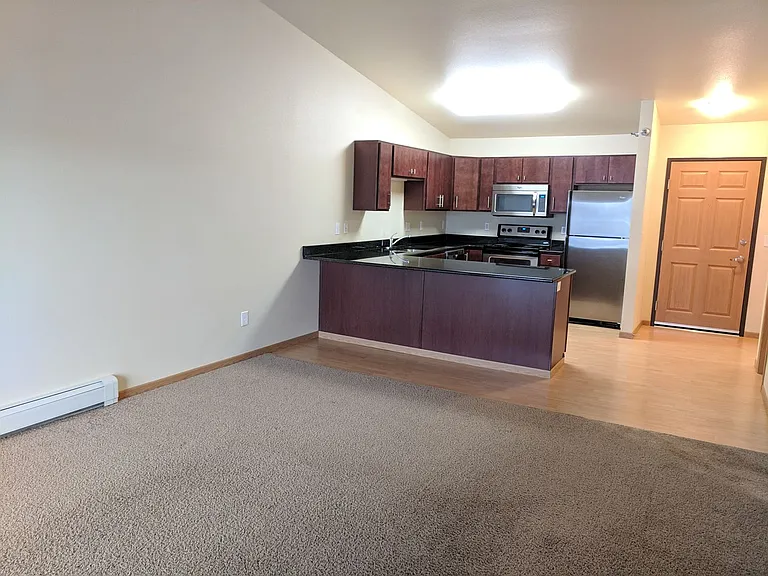 West Lake III Apartments — Photo 74