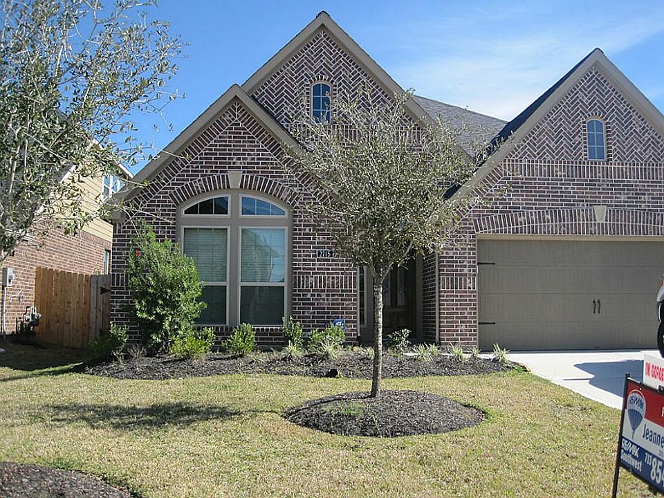 1st image of 2715 Misty Laurel Ct