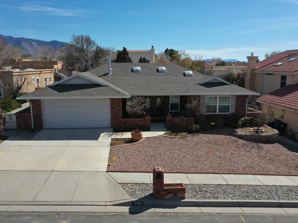 9304 Thornton Ave NE, Albuquerque, NM 87109