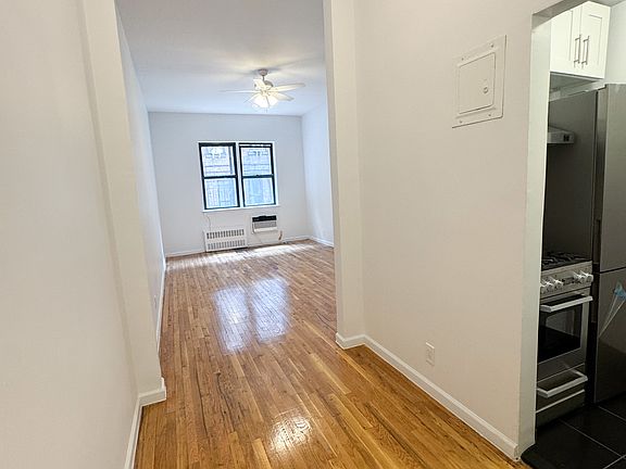 2nd image of 420 E 82nd St APT 1B