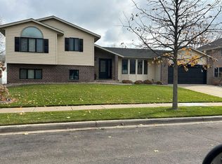 1326 4th Ave N, Onalaska, WI 54650