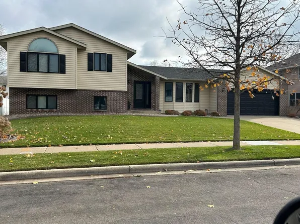 1326 4th AVENUE NORTH North, Onalaska, WI 54650