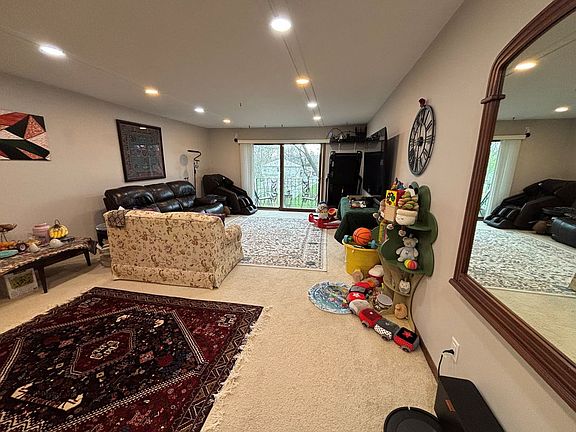 2nd image of 7530 N Port Washington Rd APT 203