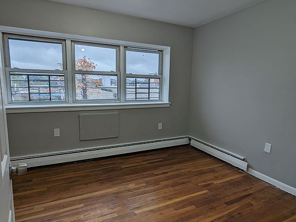 4th image of 77 Grafton Ave #C18