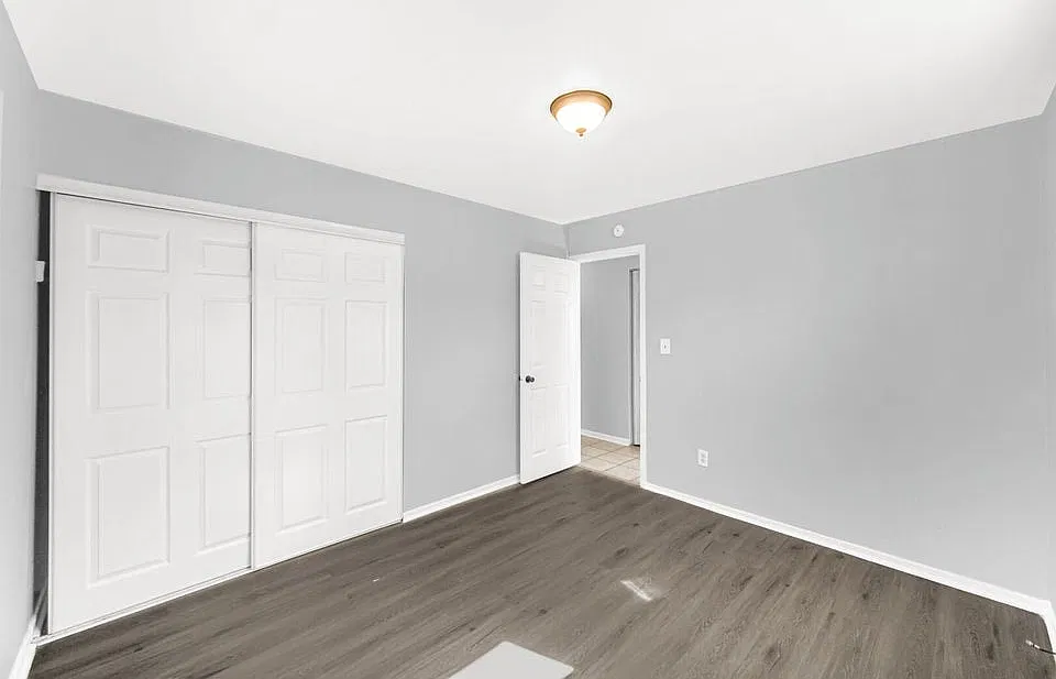 3 bed, 925 sqft, $1,575 — Photo 3
