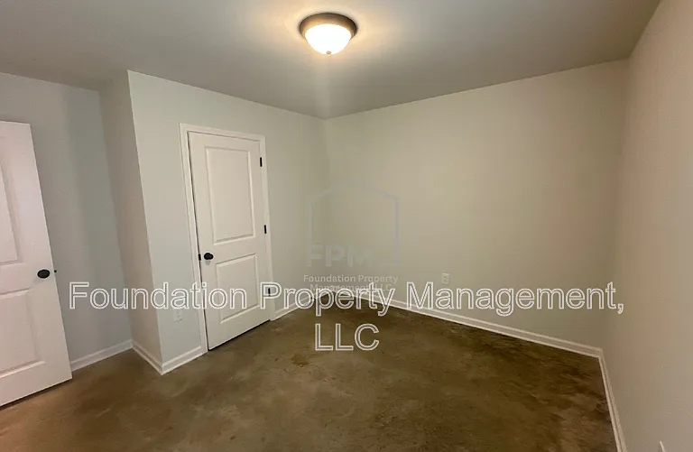 311 Westree St — Photo 13
