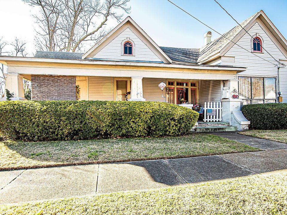 1st image of 614 N Jackson Ave