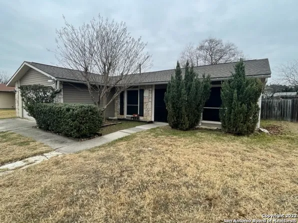 838 Saddlebrook Dr, San Antonio, TX 78245