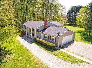 8885 Grove Church Rd, Gambier, OH 43022