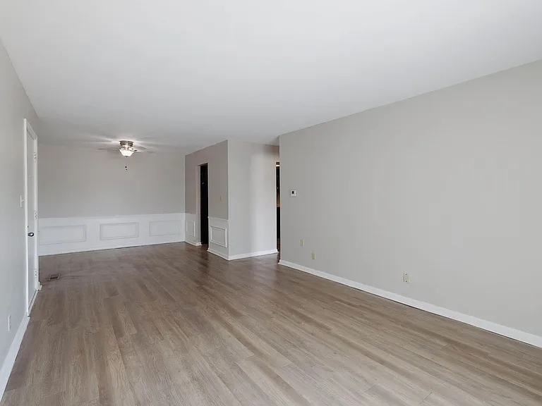 The Jefferson Apartments — Photo 135