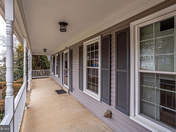 4th image of 2616 John Milton Dr
