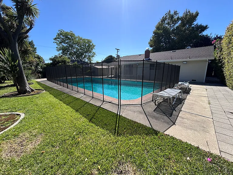 4992 Mattos Dr — Photo 31