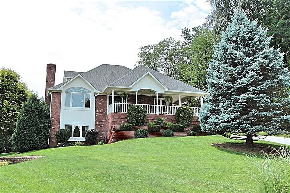 1st image of 1839 Delaney Dr