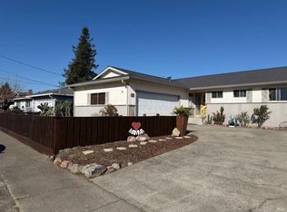 611 Willrush Street, Santa Rosa, CA 95404