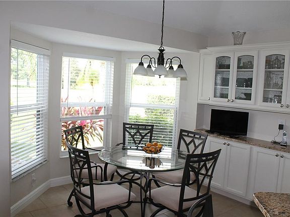 4th image of 2413 E Del Webb Blvd