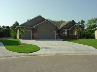 12201 E Zimmerly St, Wichita, KS 67207