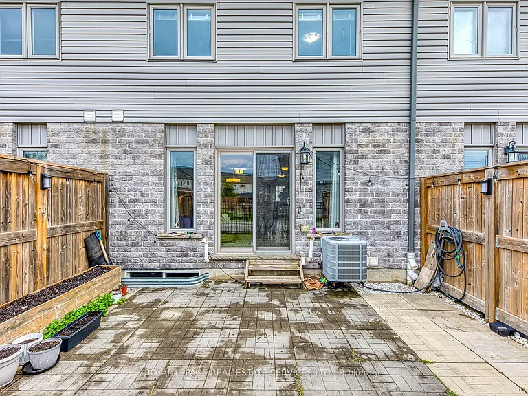 60 Netherwood Rd #28 — Photo 43