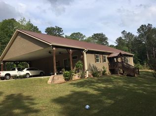 1078 Lake Estates Dr, Hattiesburg, MS 39402