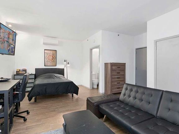 3rd image of 40 N 4th St #1CA