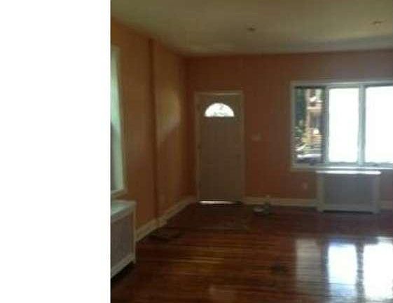 5th image of 7037 Torresdale Ave