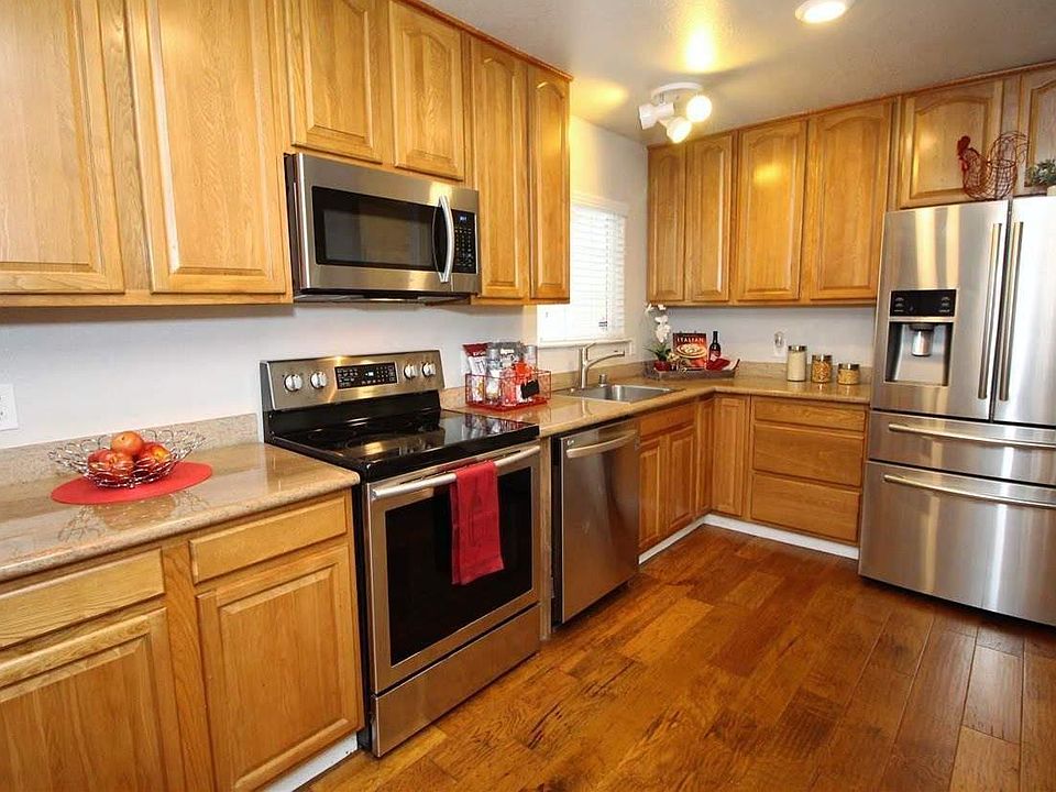 kitchen with stainless steel appliances