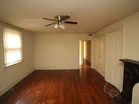 2nd image of 710 St Paul St APT 2R