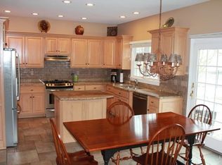 1785 S Woodfield Trl, Warsaw, IN