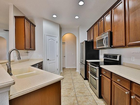 4th image of 104 Serenola Ct