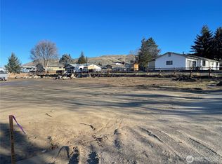 313 34th Street NW, East Wenatchee, WA