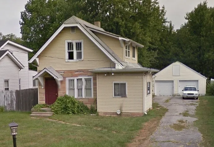 4910 E 39th St photo 1