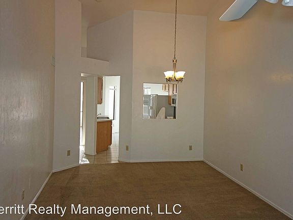 4th image of 7831 E Roget Dr