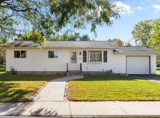 586 E 2nd St, Fond Du Lac, WI 54935