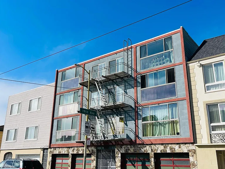 1336 Judah St #302 — Photo 1