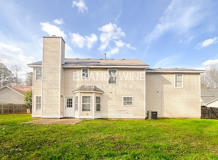 6749 Pole Creek Dr — Photo 30