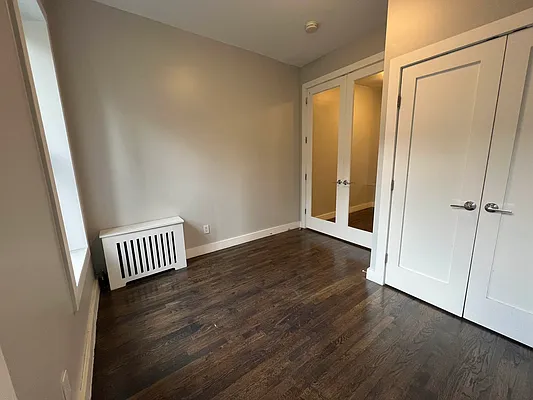 Rented by Tourma Realty LLC | media 22