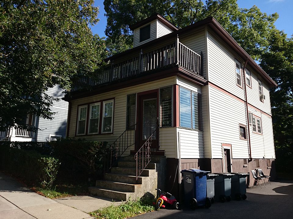 2nd image of 188 Chiswick Rd