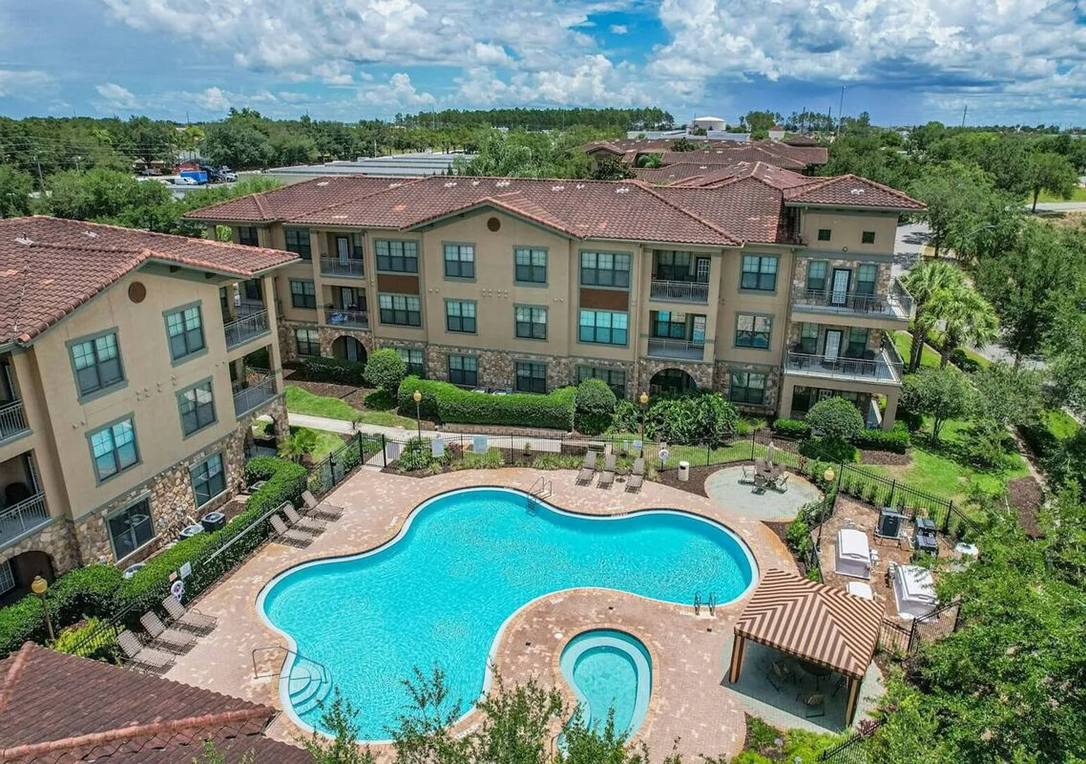 Luxury Condo close to Orlando and Golf Courses — Photo 1