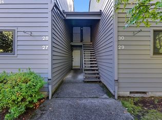 6745 SW Scholls Ferry Rd APT 29, Beaverton, OR 97008