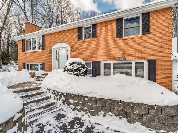 697 Florence Rd, Northampton, MA 01062