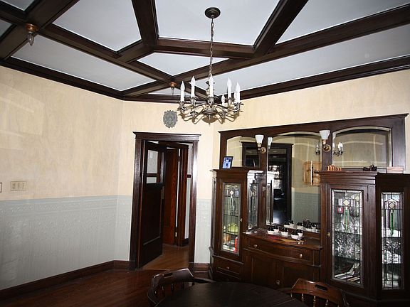 5th image of 2339 N Kedzie Blvd