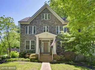 5508 Oak Pl, Bethesda, MD 20817