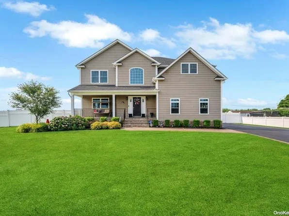 30 Kittiwake Lane, Babylon, NY 11702